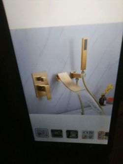 Bathroom tub faucet