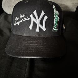 Yankee Fitted Hat