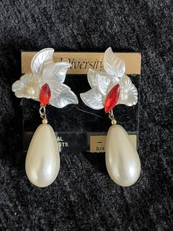 Vintage Drop Pearl Earrings