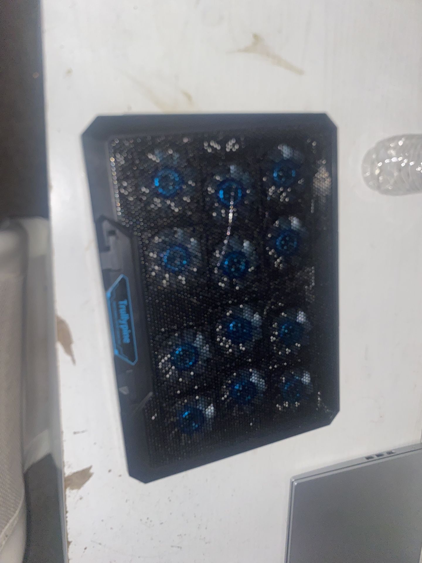 Cooling Pad With 12 Fans