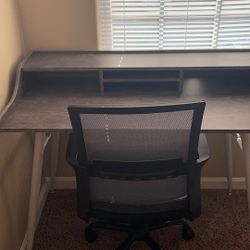 Desk And Chair 