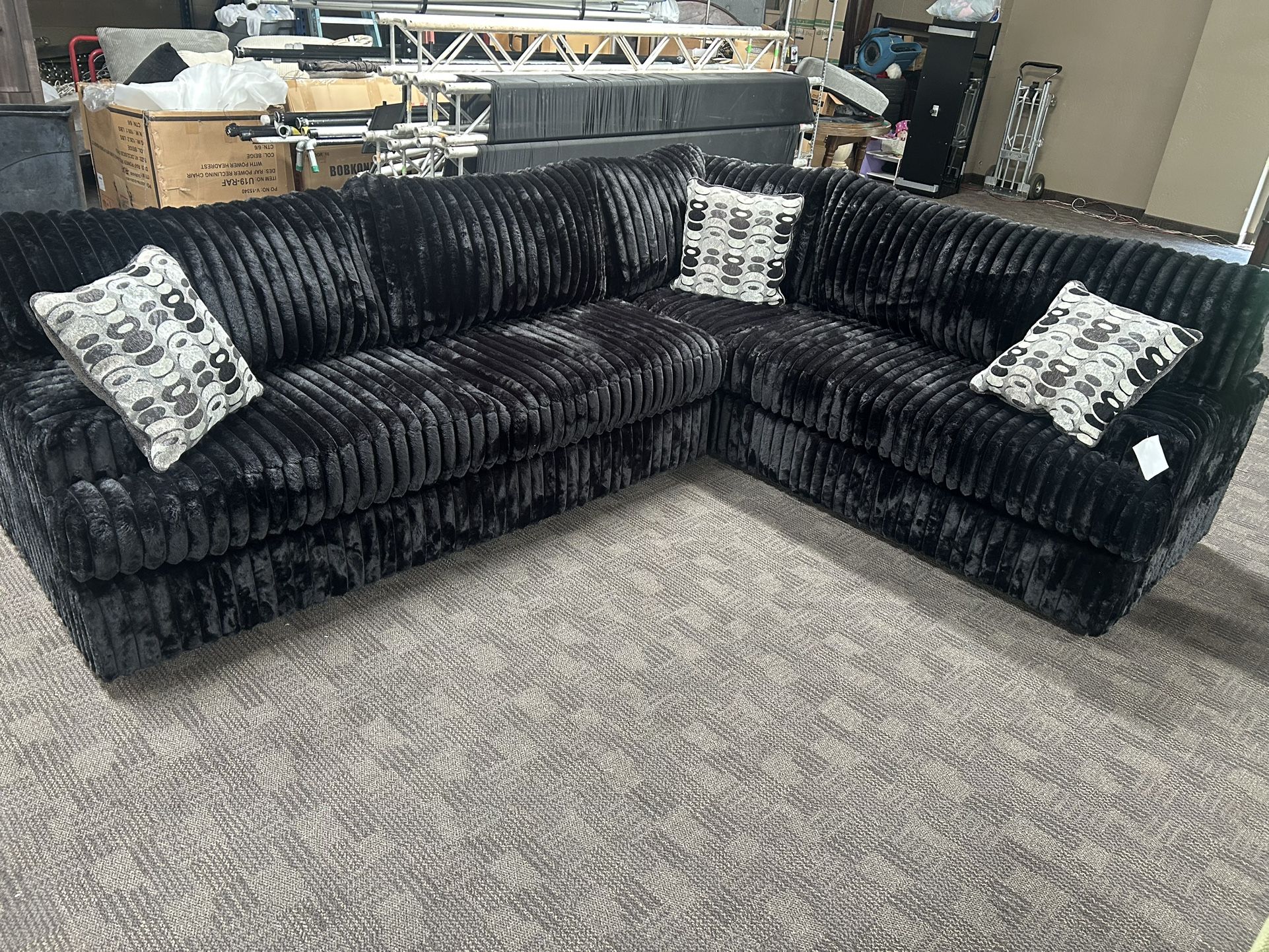 Black Deep Sectional