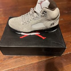 Air Jordan 5 Retro ‘Light Bone’