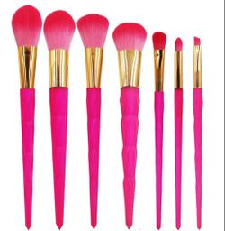 7pcs dark pink beautiful makeup brush set