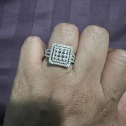 New 925 Sterling Silver Size 9