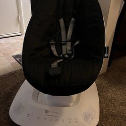 4Moms MamaRoo Multi-Motion Baby Swing, Bluetooth Enabled