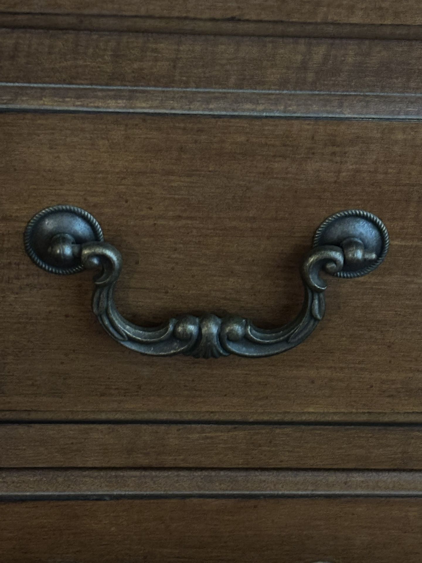 18 Vintage Style Drawer/Cabinet Pulls 