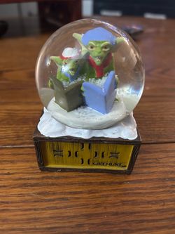 Gremlins snow globe