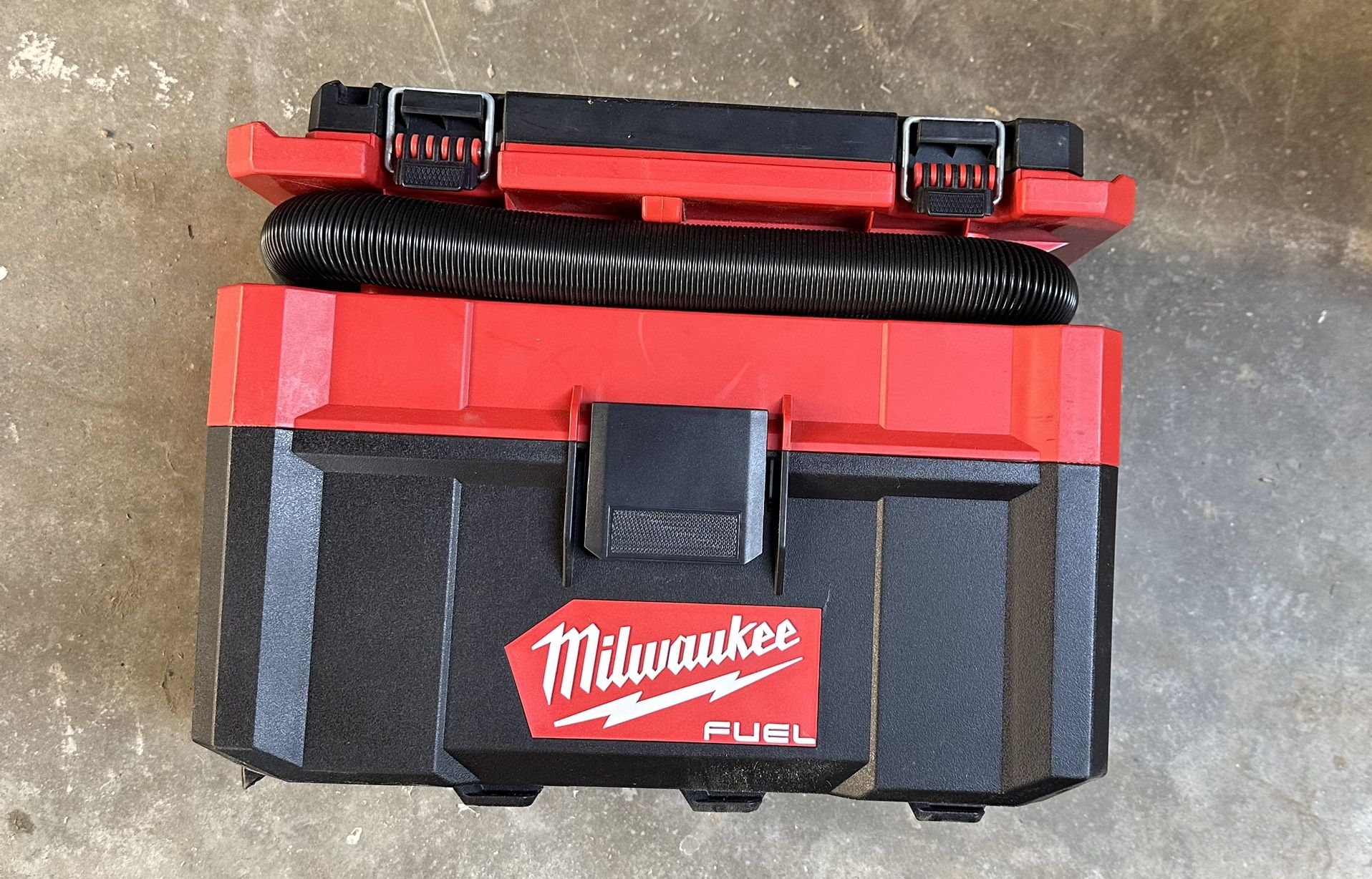 Milwaukee Vacuum