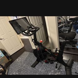 Peloton Bike