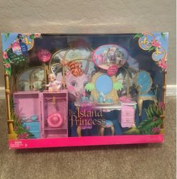 Barbie The Island Princess play set new in box