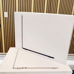 MacBooks Air M4 Brand New 13 Inch 