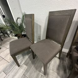 Table Chair From Bob’s Furniture 
