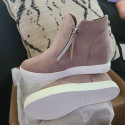 Girls Size 4 Ankle Booties