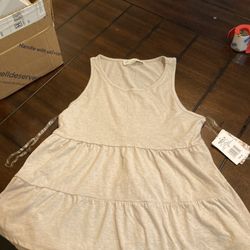 New W Tags Juniors Tops Small