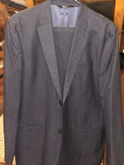 Perry Ellis suit
