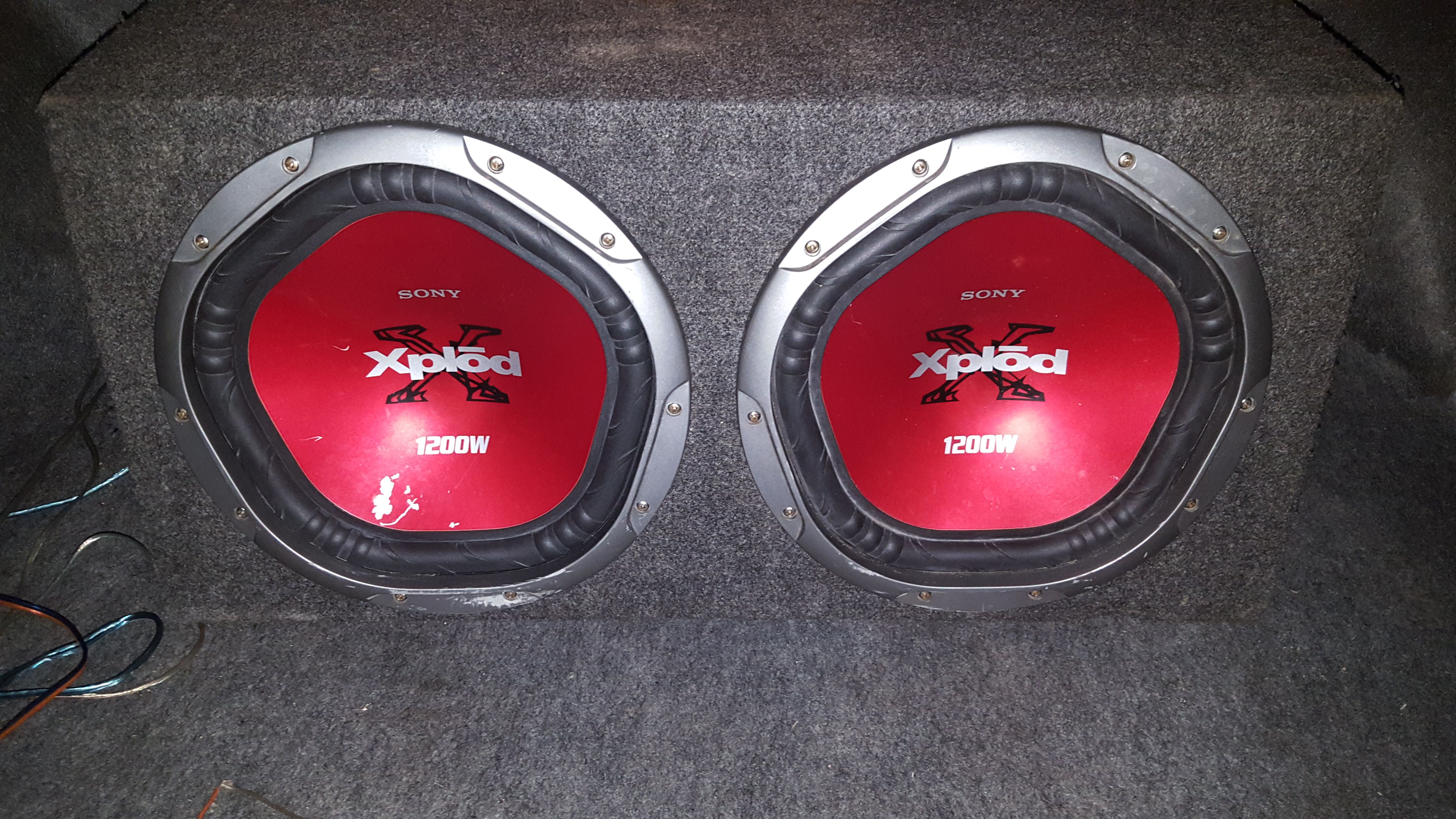 Sony Explode 12 inch Octagon Subwoofers and Audio Pipe 1500 watt Mono Sub Amp
