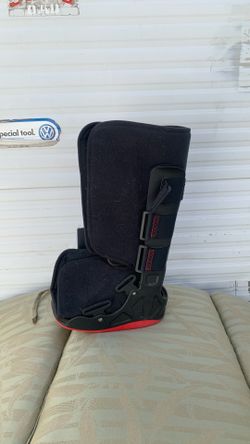 Medical boot