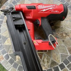 M18 Framing Nailer 21 degrees cordless brushless (tool only) 