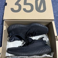 Adidas Yeezy Boost 350 V2 “Onyx” -  Men  9.5