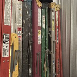 6’ Feet Fiberglass Ladders. 