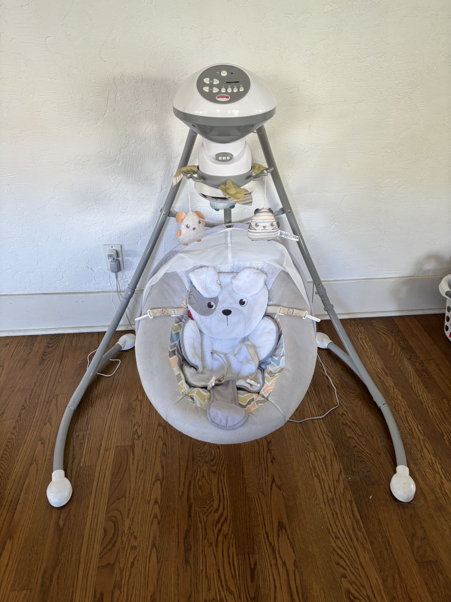 Fisher Price Snuggapuppy Swing