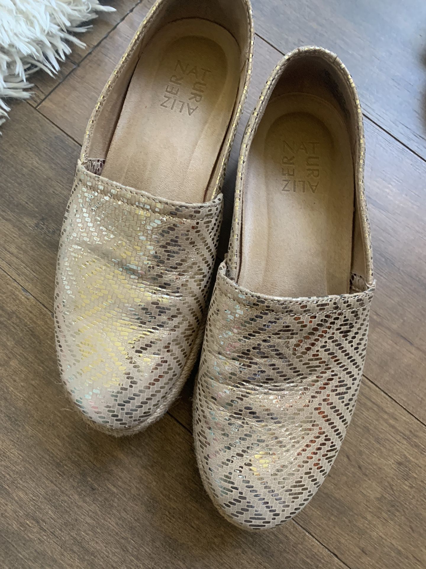 Naturalizer Gold Espadrille
