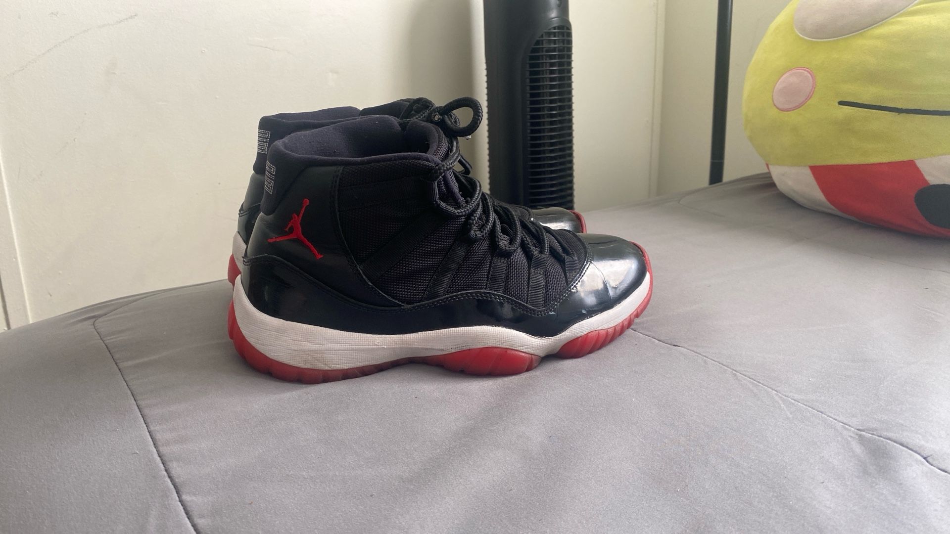 Jordan 11 Breads Size 8 In Men’s