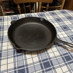 Vintage  BSR 16 Inch # 14 Cast Iron Skillet 