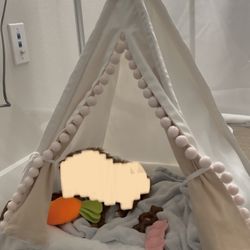 Adorable Pet Tee-Pee