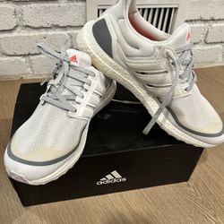 Adidas Sneakers 