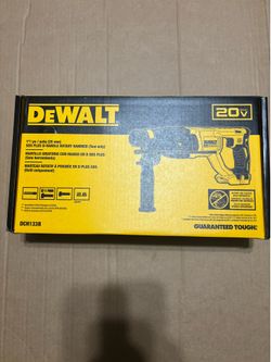 DEWALT  20V  1” IN  SDS PLUS D HANDLE CONCRETE AND MASONRY ROTARY HAMMER