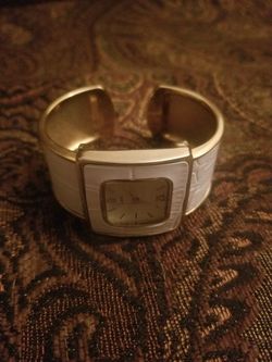 Japan Quartz Movement Woman's Watch