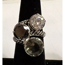 New- PREMIER DESIGN- SILVER TONE " CITY GIRL" CRYSTALS RING- SZ5.75