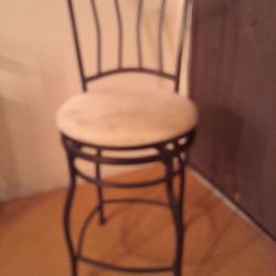 2 Bar Stools