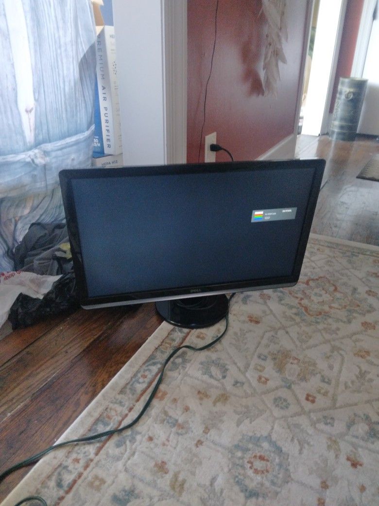 Dell ST2421L MONITOR 24"