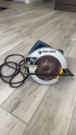 Skill Saw Black and Decker 2 1/3 HP