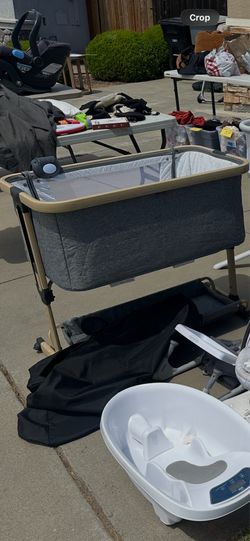 Bedside baby bassinet