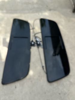 2018. Toyota tacoma.  Rear window. Parts