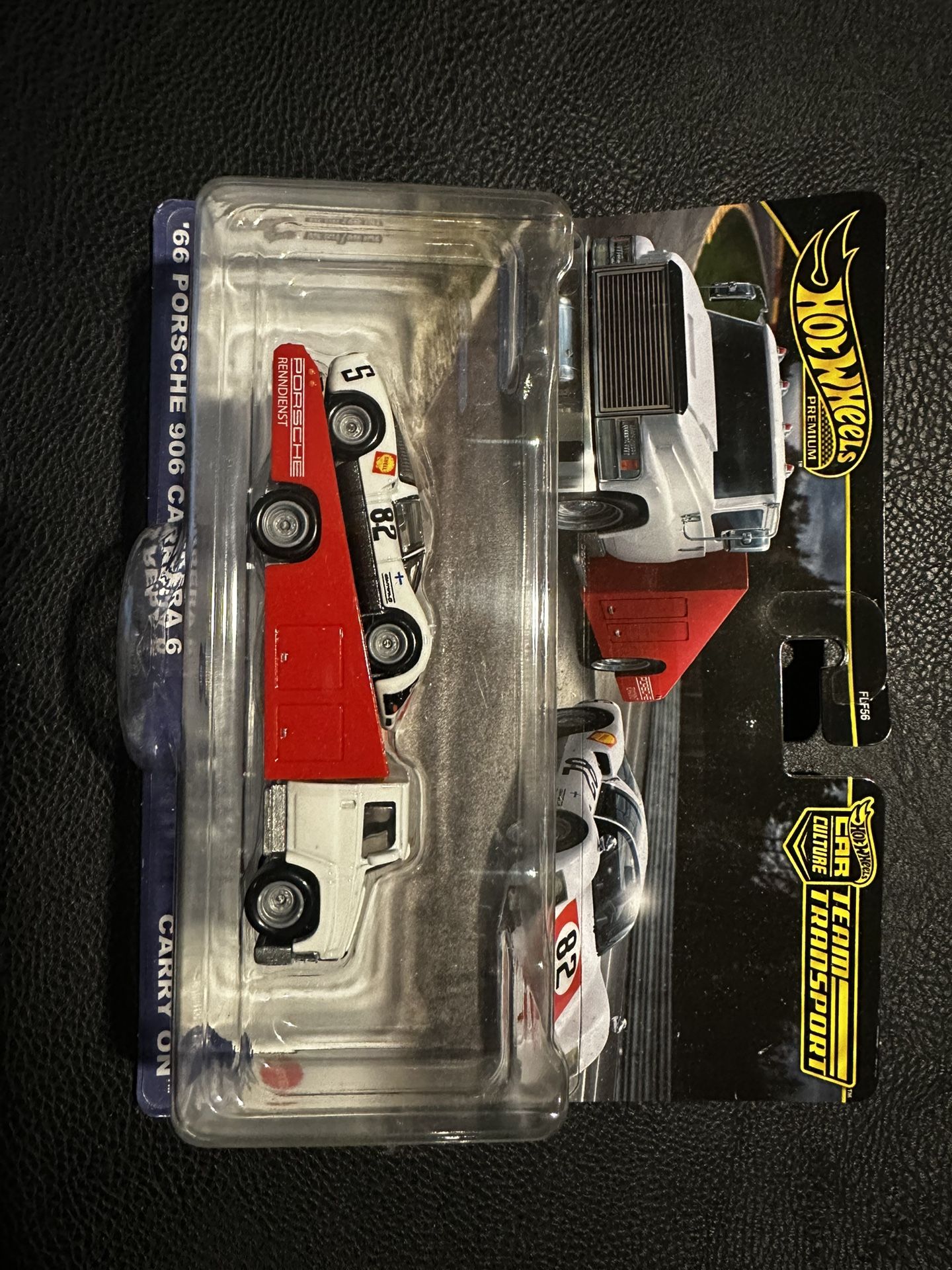 Hot Wheels Team Transport  ‘66 Porsche 906 Carrera