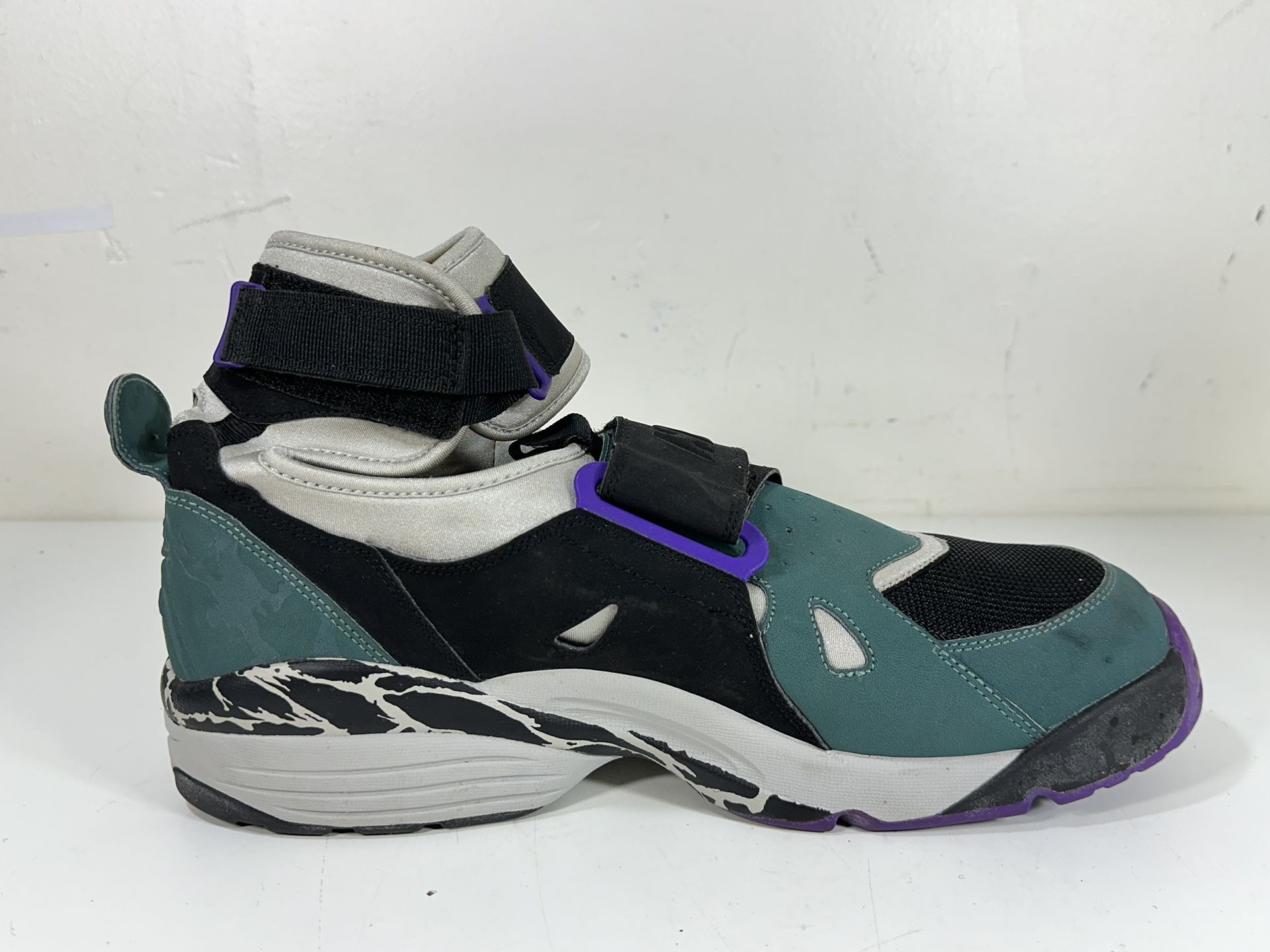 Nike Air Carnivore 'Light Zen Grey' High Top Men's Sneaker Size 13