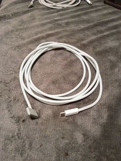 Apple USB-C to MagSafe 3 Charging Cable
