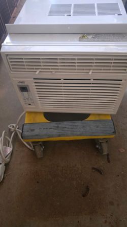 Artic King Ac Window Unit Works Great Blows Cold 12000 btus like new