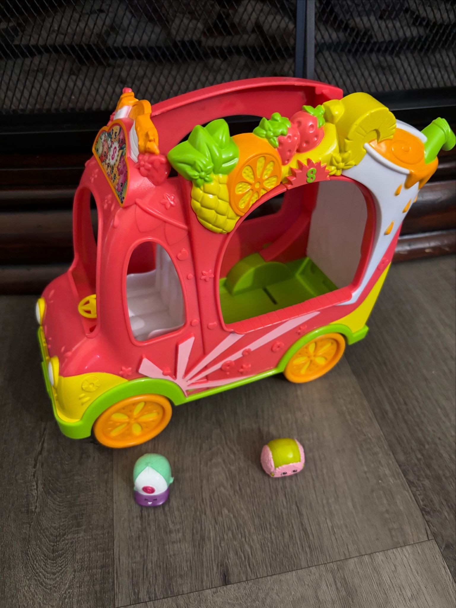 Shopkins Car