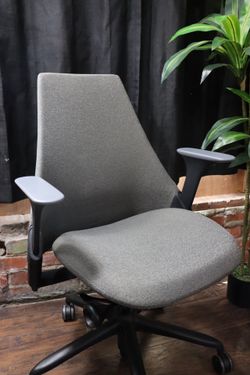 Herman Miller Sayl Gaming/ Office chair