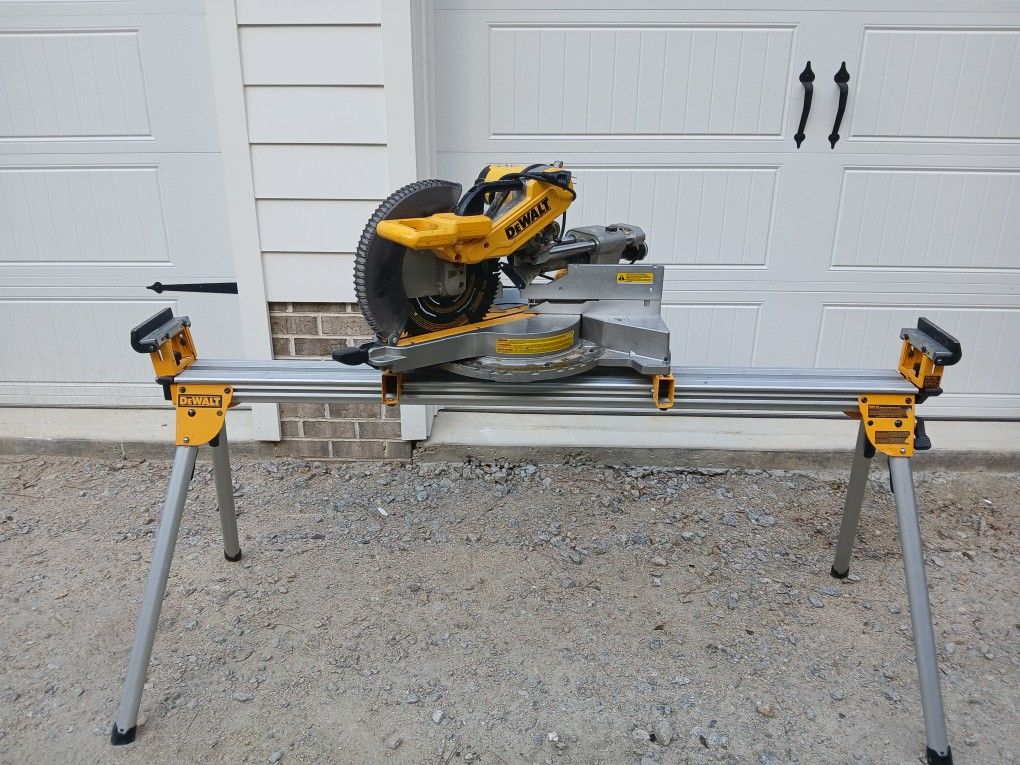 DeWalt 12" Compond Sliding Miter Saw