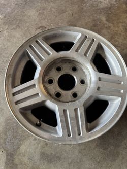 2007 Chevy Tahoe Rims