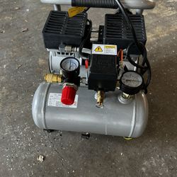 1 Gal Air Compressor 