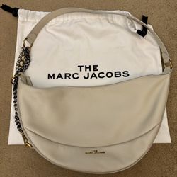 Marc Jacob’s Eclipse Leather Bag Purse