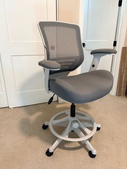 BOLISS Ergonomic Chair with Foot Ring